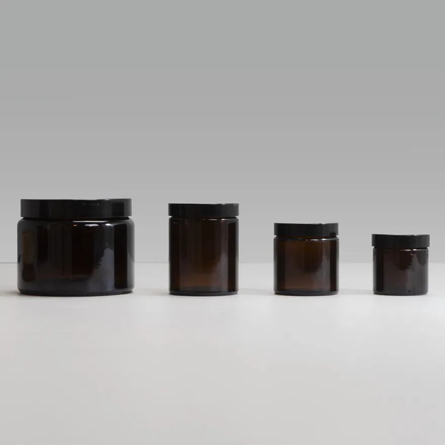 Amber Glaskrukke med sort låg - SMALL - 100ml