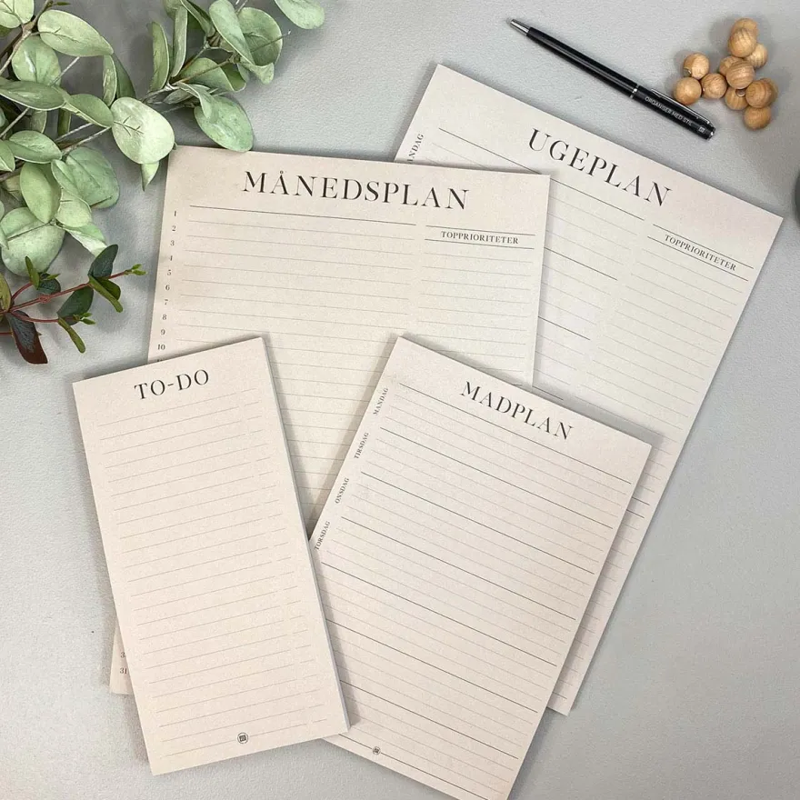 Boxdelux blok A4 - Månedsplan - Colorcode, beige