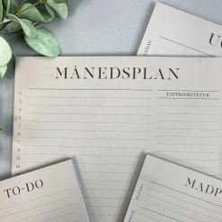 Boxdelux blok A4 - Månedsplan - Colorcode, beige