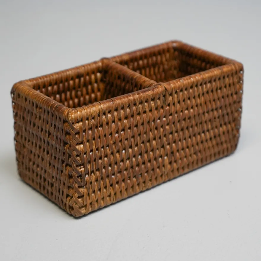 Charmille Firkantet Holder med 2 rum i Rattan. Honey