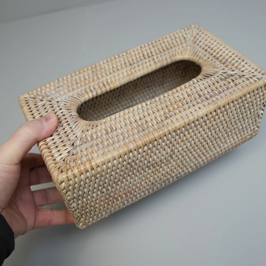 Charmille Kasse til Kleenex i Rattan. Hvid