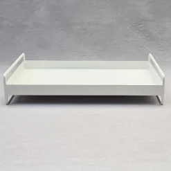 Como bakke i metal - Trico Tray med håndtag - HVID