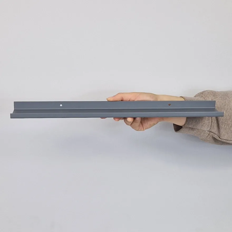 Como Gallerihylde i metal - 40 cm. - Grå