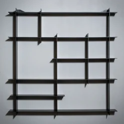 Como Niveau Display Hylde, Large, Sort