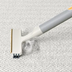 Joseph Joseph CleanTech 2-i-1 Tæpperenser