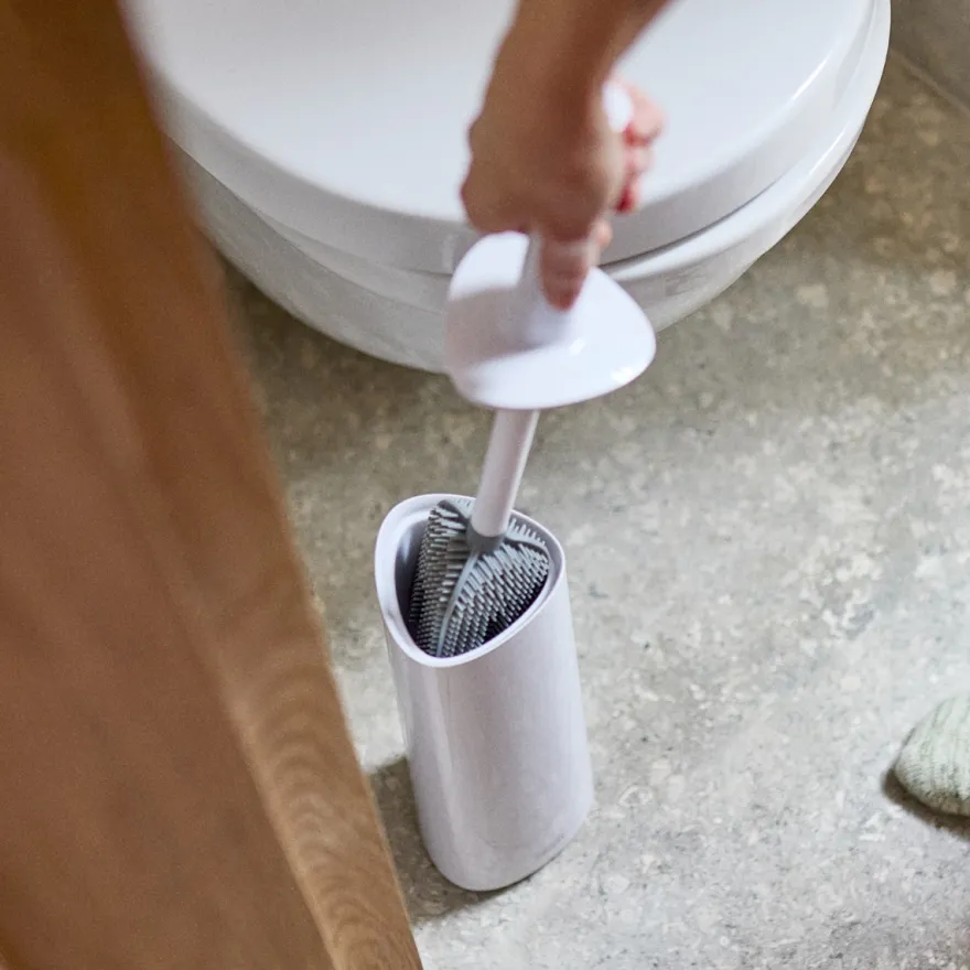 Joseph Joseph Flex 360 Toiletbørste - Glossy Hvid