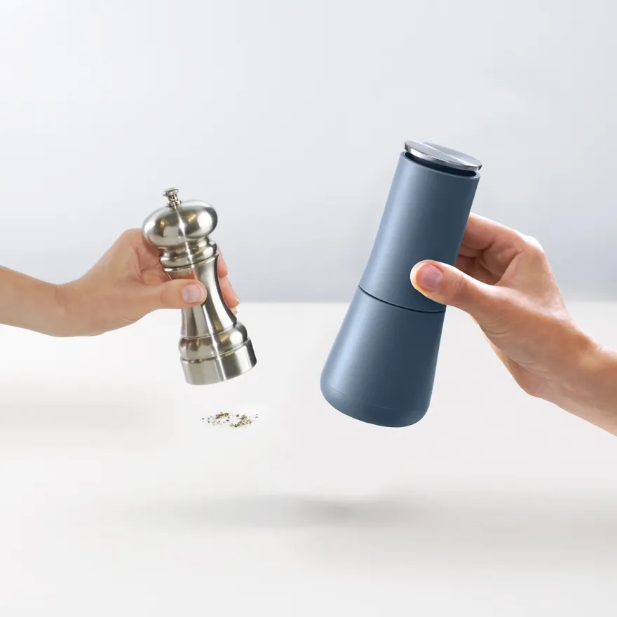 Joseph Joseph Salt og Peber kværne MILLTOP, Skyblue