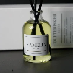 Kamelia Duftfrisker med Duftpinde - Fejø
