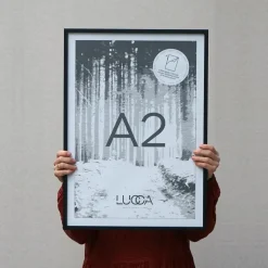 Lucca Træramme til A2 plakater - SORT