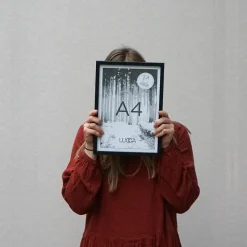 Lucca Træramme til A4 plakater - SORT