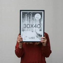 Lucca Træramme til 30x40 cm. plakater - SORT