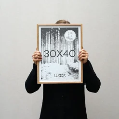 Lucca Træramme til 30x40 cm. plakater - Egetræ