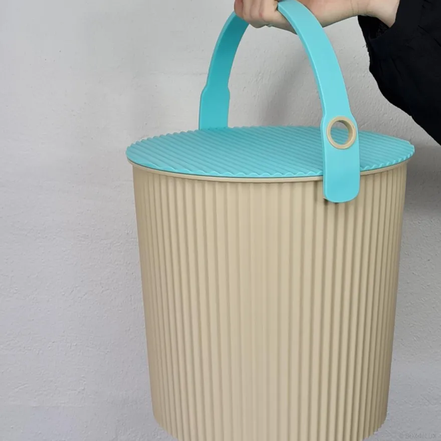 Omnioutil Plastikspand - Beige m. mint låg 10 liter