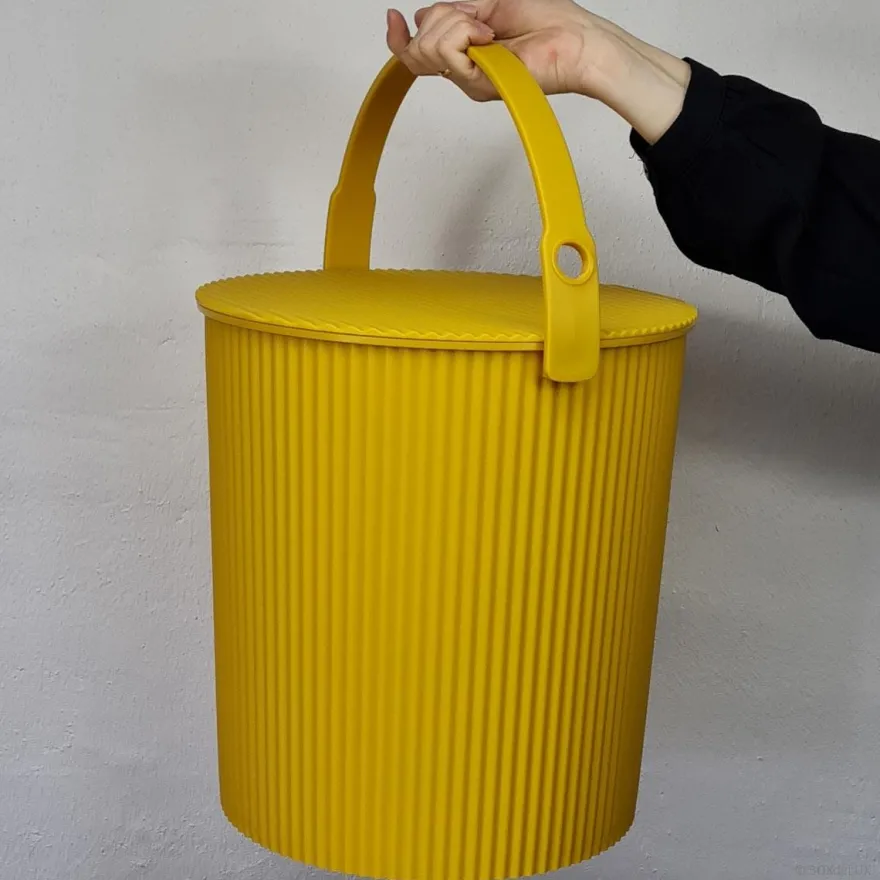 Omnioutil Plastikspand - Karrygul. 20 liter