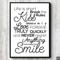 Plakat "Life is short" sort/hvid