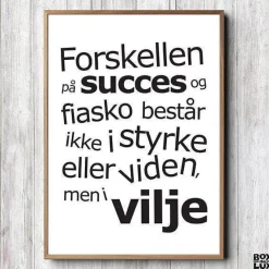 Plakat "Succes & Vilje". Sort/Hvid. Vælg Str.