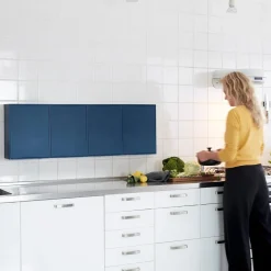 ReCollector væghængt box til affaldssortering - Deep Dive Blue
