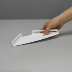 SECTOR Hjørnehylde i metal - Hvid - Small 17 cm