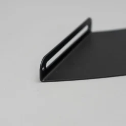 SECTOR Hjørnehylde i metal - Sort - Small 17 cm