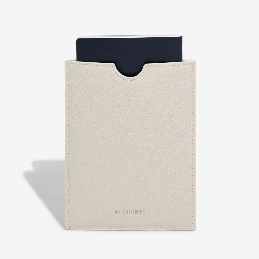 Stackers Passport Sleeve - Til Pas - Shell, oatmeal