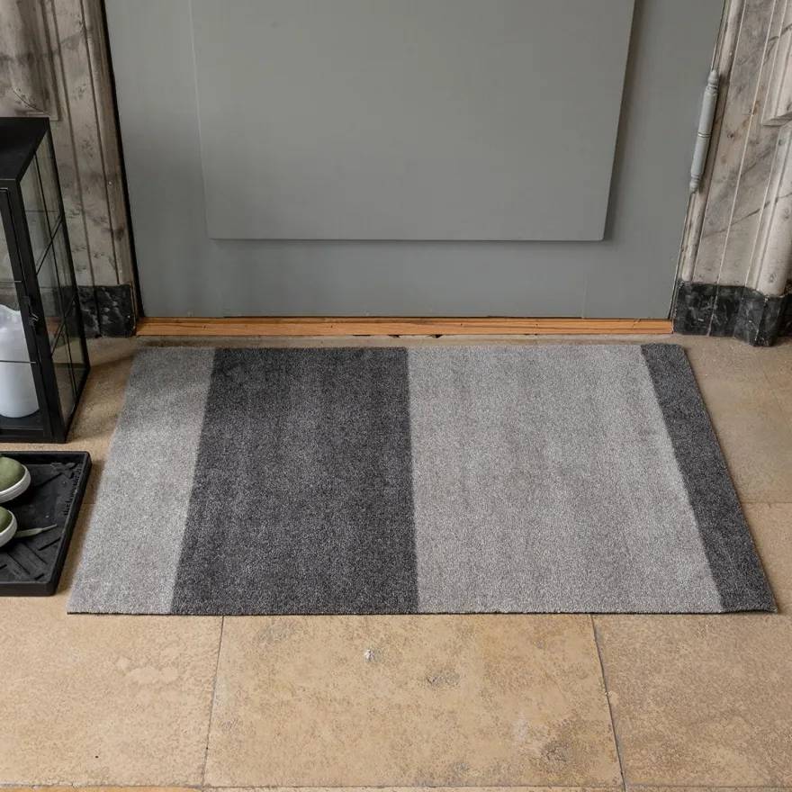Tica smudsmåtte 60x90 cm. Grå Striber