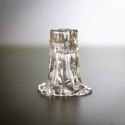 Wikholm Lysestage i massiv glas - Candice - Klar