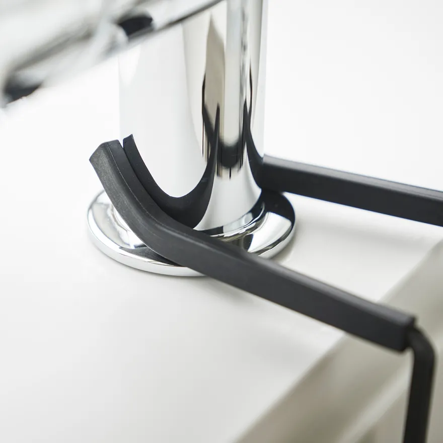 Yamazaki holder til opvasketilbehør - "Hanging" - Sort