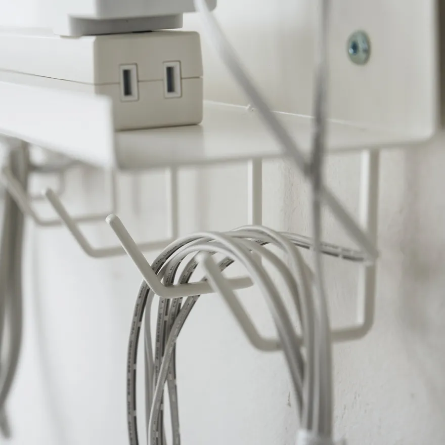 Yamazaki Kabel- og Router organiser - Hvid