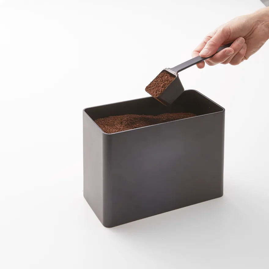 Yamazaki Lufttæt Kaffebeholder m. ske - Sort