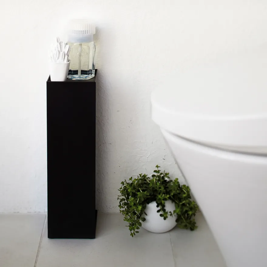 Yamazaki Tower beholder til toiletpapir til hjørnet - Sort