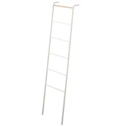 Yamazaki Tower Stige, Hvid