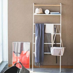 Yamazaki Tower Tøjstige med Hylde - Hvid/Bambus