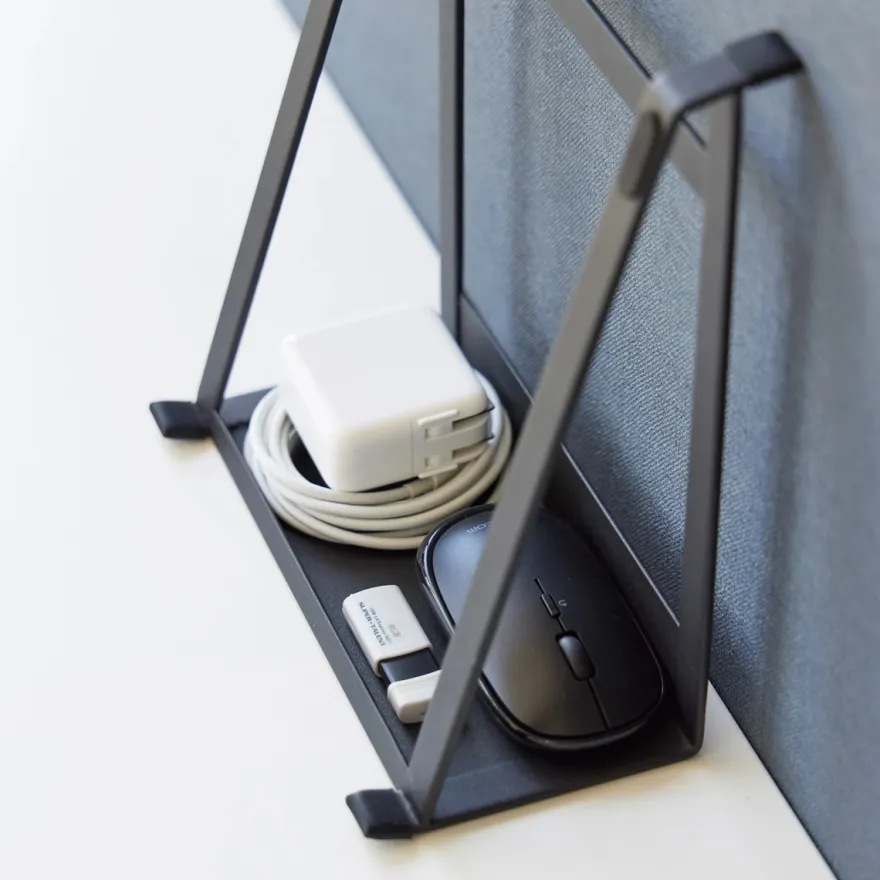 Yamazaki Twoway Laptop holder - Sort