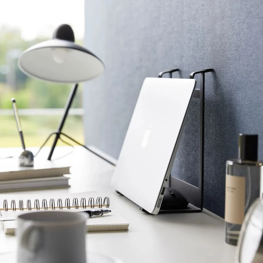Yamazaki Twoway Laptop holder - Sort